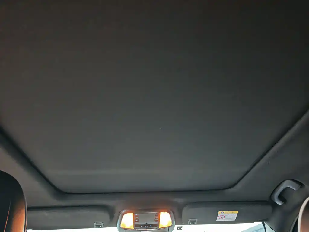Jeep Grand Cherokee (Import) — миниатюра 17
