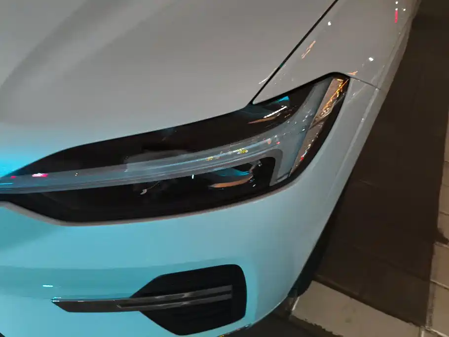 Volvo XC60 — миниатюра 5