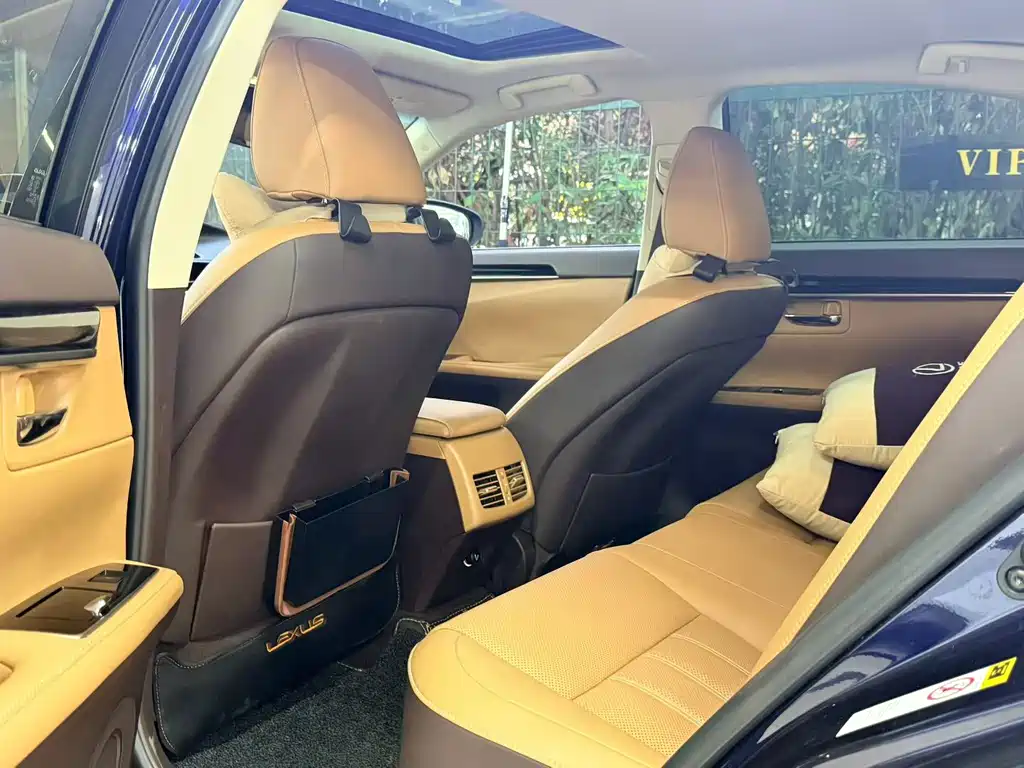 Lexus ES — миниатюра 4