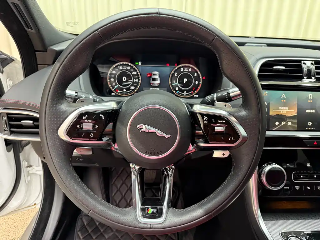 Jaguar XEL — миниатюра 20