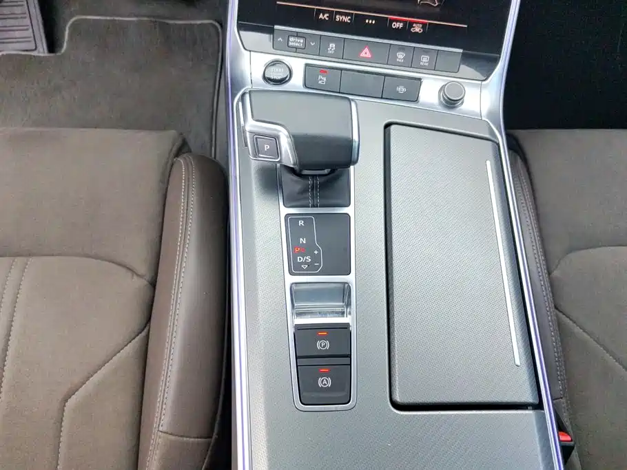 Audi A7L — миниатюра 16