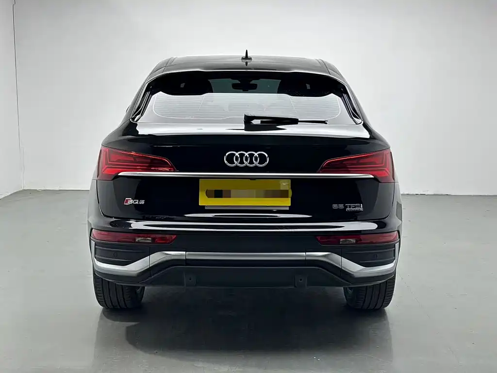 Audi Q5L Sportback — миниатюра 8