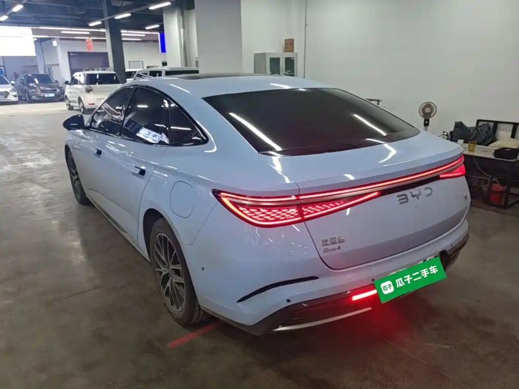 BYD Seal — миниатюра 5