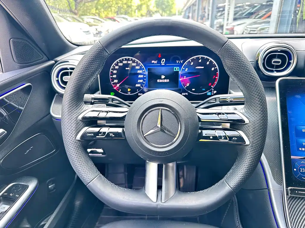Mercedes-Benz C-Class — миниатюра 9