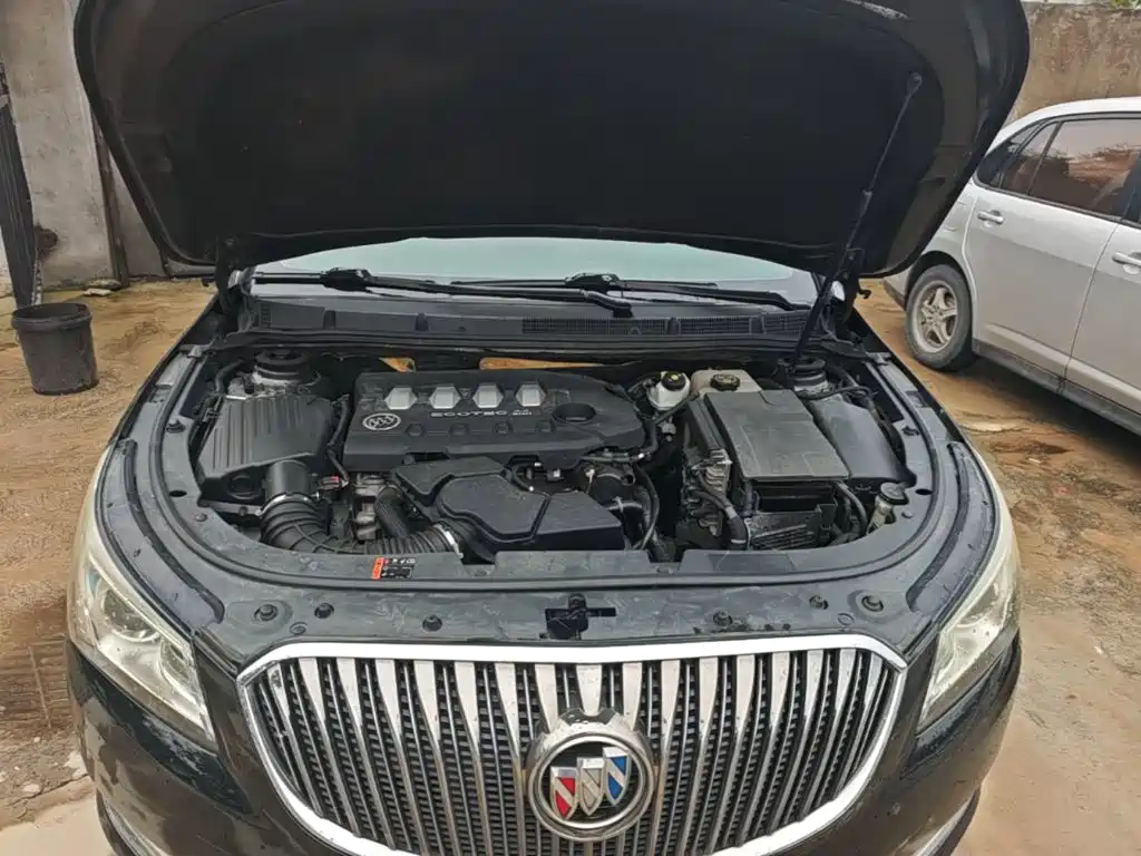 Buick LaCrosse — миниатюра 20