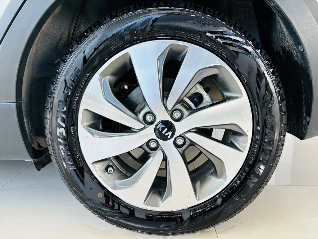 Kia KX Cross 1.6L Auto Lively Sunroof Edition, фото 22