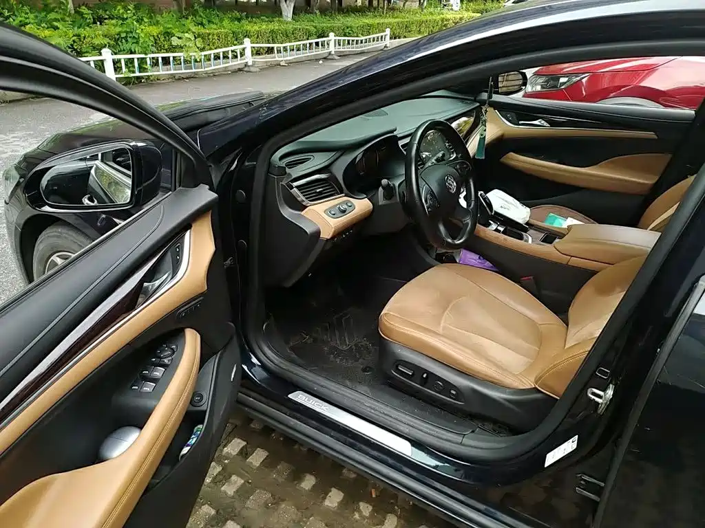 Buick LaCrosse — миниатюра 14