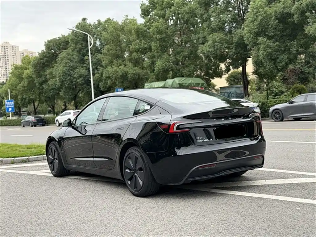 Tesla Model 3 — фотографии объявления, Фото 15