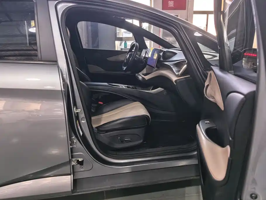 BYD Dolphin — миниатюра 8
