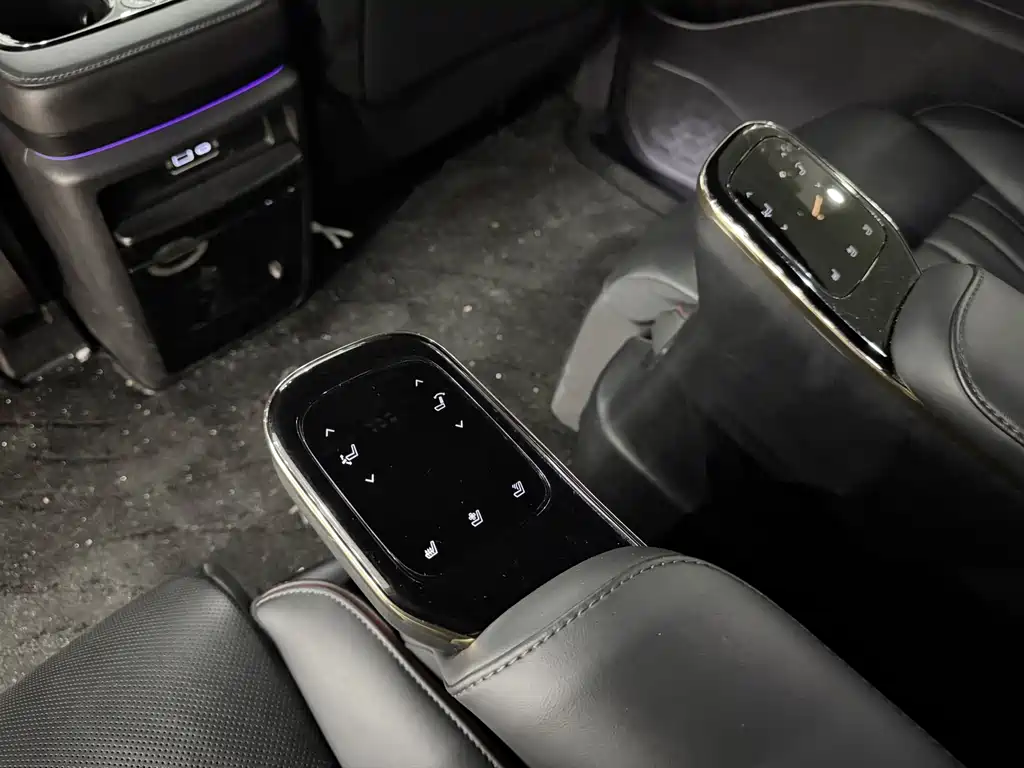 GAC Motor Trumpchi M8 — миниатюра 17