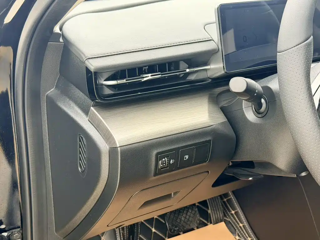 Wuling Xingguang — миниатюра 13