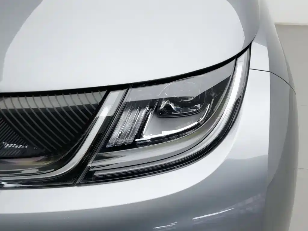 BYD Dolphin — миниатюра 7