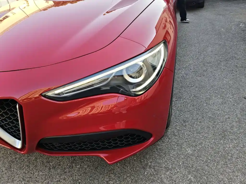 Alfa Romeo Stelvio — миниатюра 24