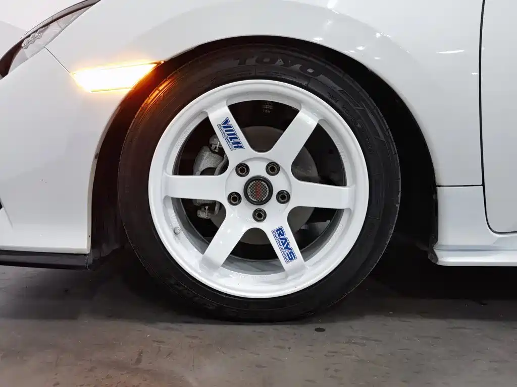 Honda Civic — миниатюра 17