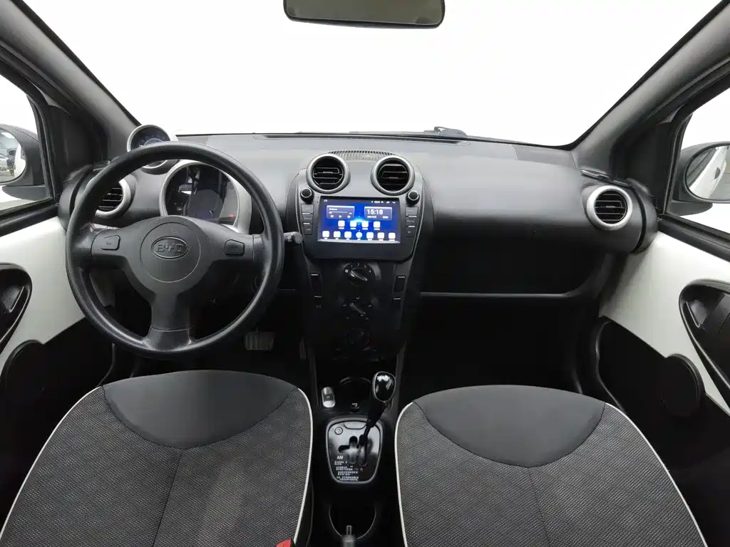 BYD F0 — миниатюра 5