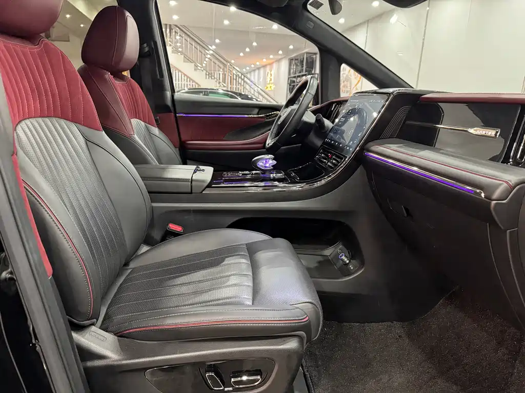 GAC Motor Trumpchi M8 — миниатюра 10
