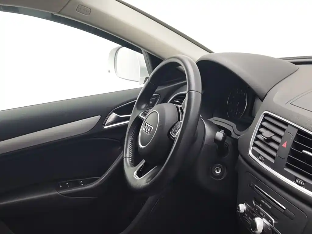 Audi Q3 — миниатюра 22