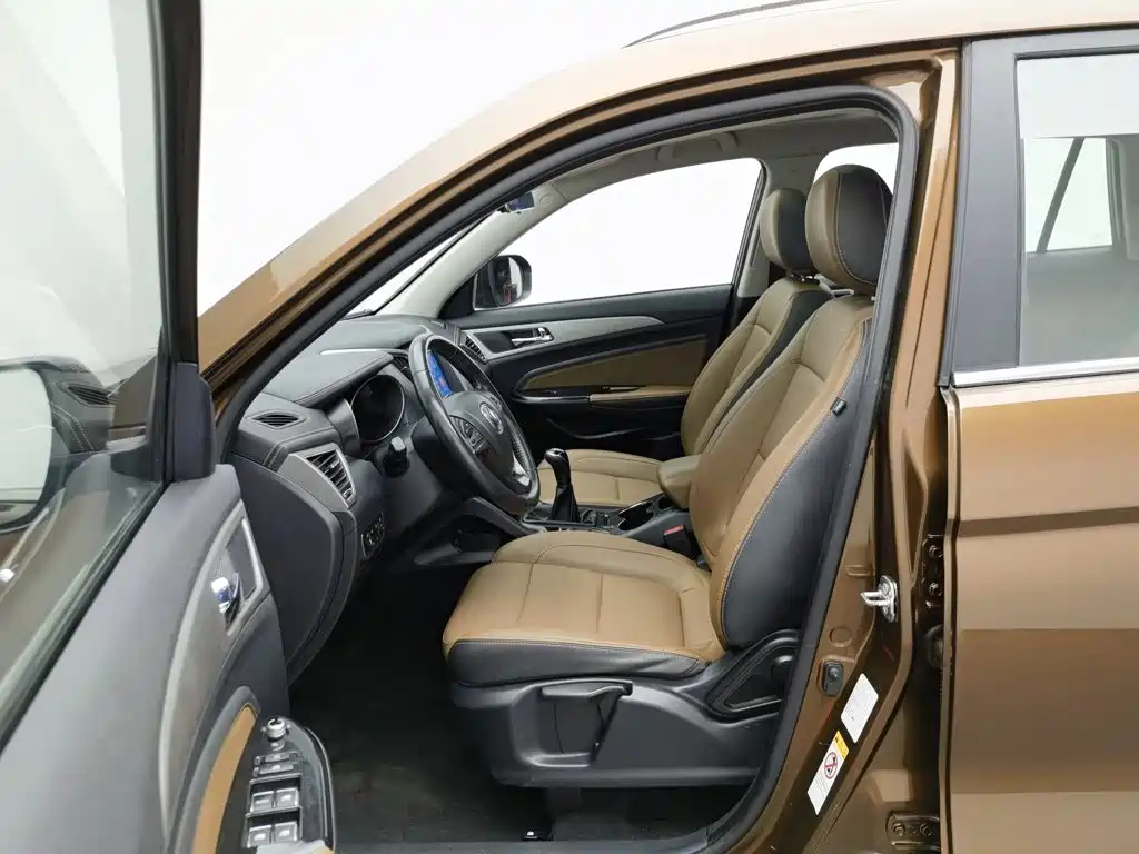 Changan CS75 — миниатюра 10