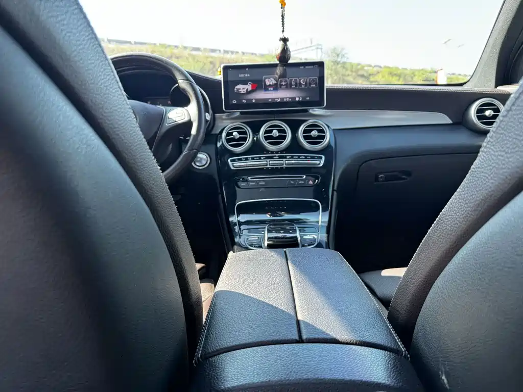 Mercedes-Benz GLC — миниатюра 14