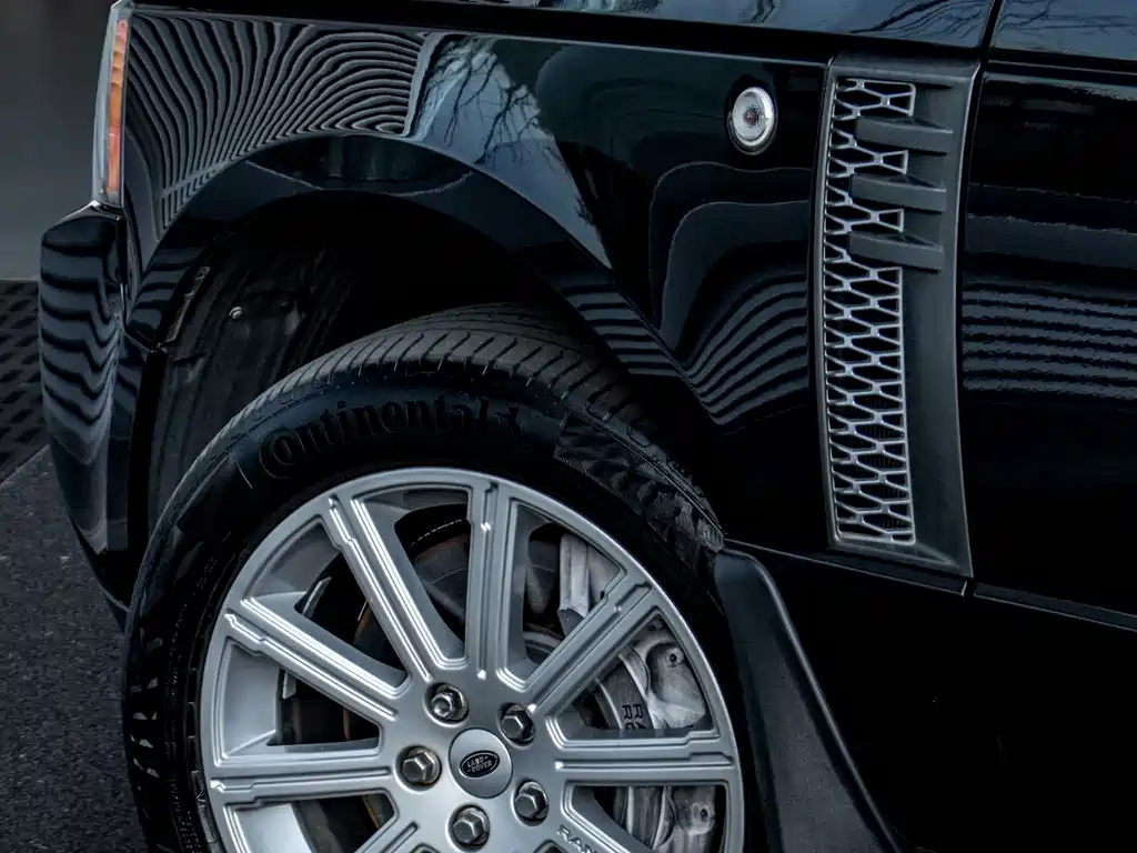 Land Rover Range Rover — миниатюра 8