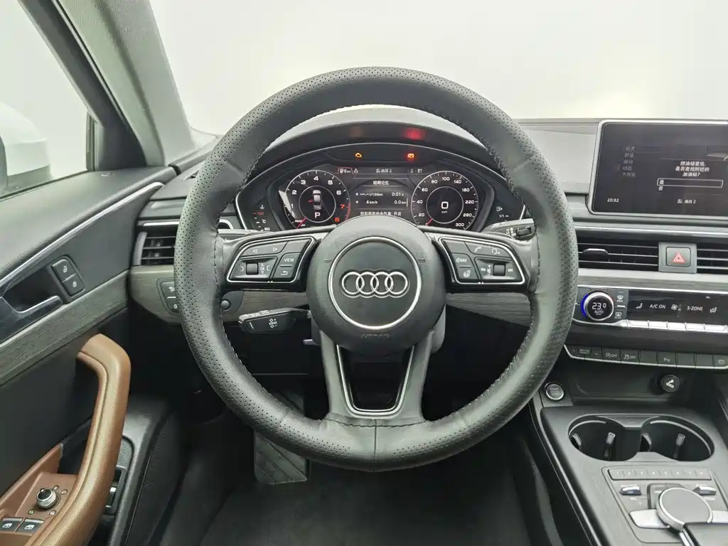 Audi A4L — миниатюра 11