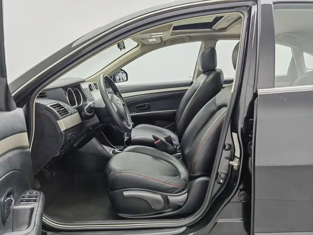 Nissan Sylphy — миниатюра 10