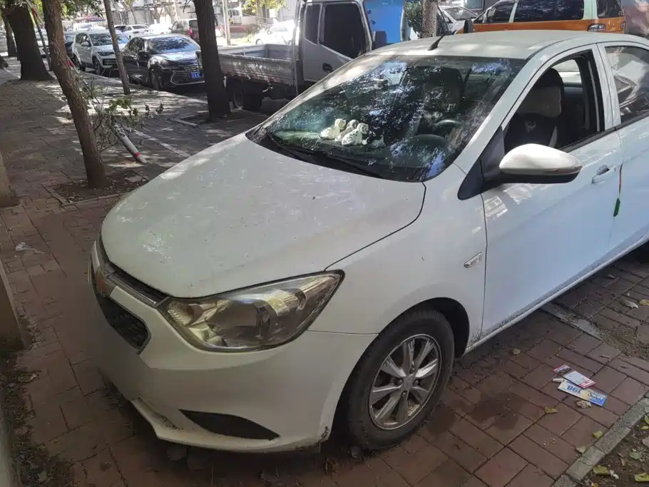 Chevrolet Sail — миниатюра 2