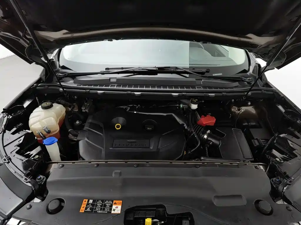 Ford Edge — миниатюра 6