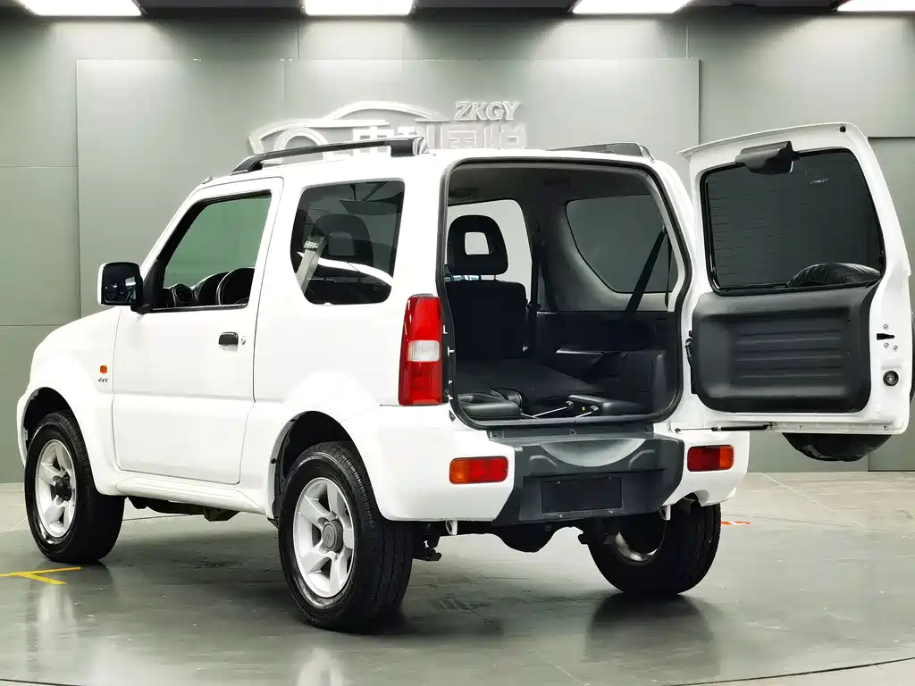 Suzuki Jimny — миниатюра 2