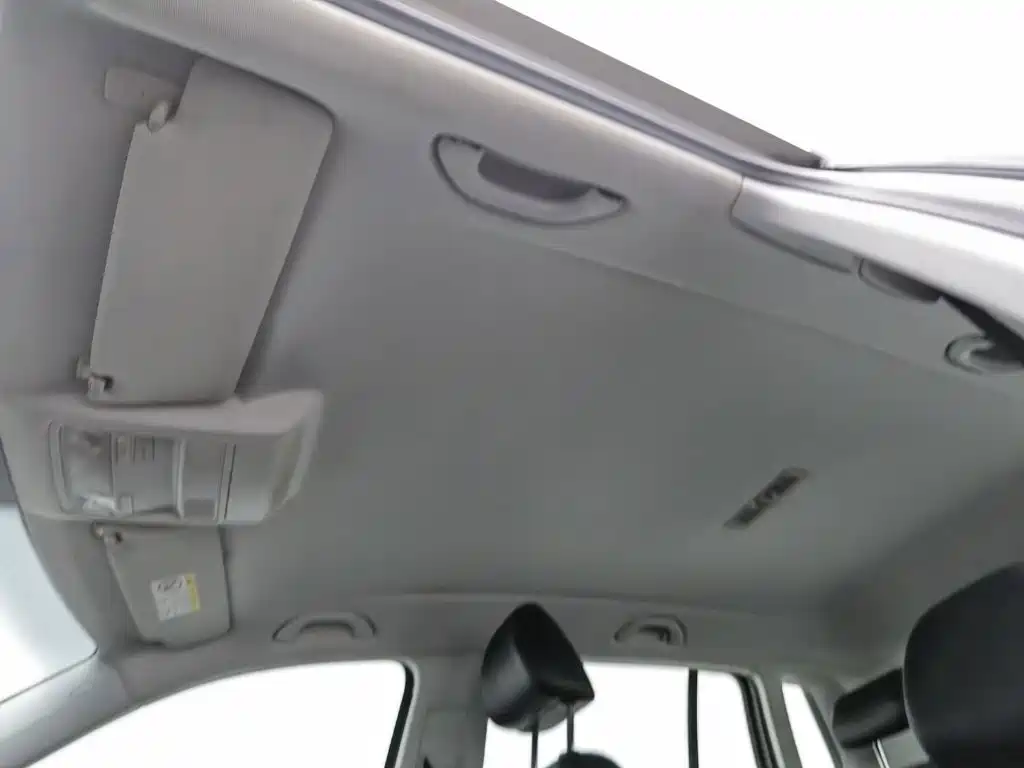 Volkswagen Tiguan — миниатюра 14