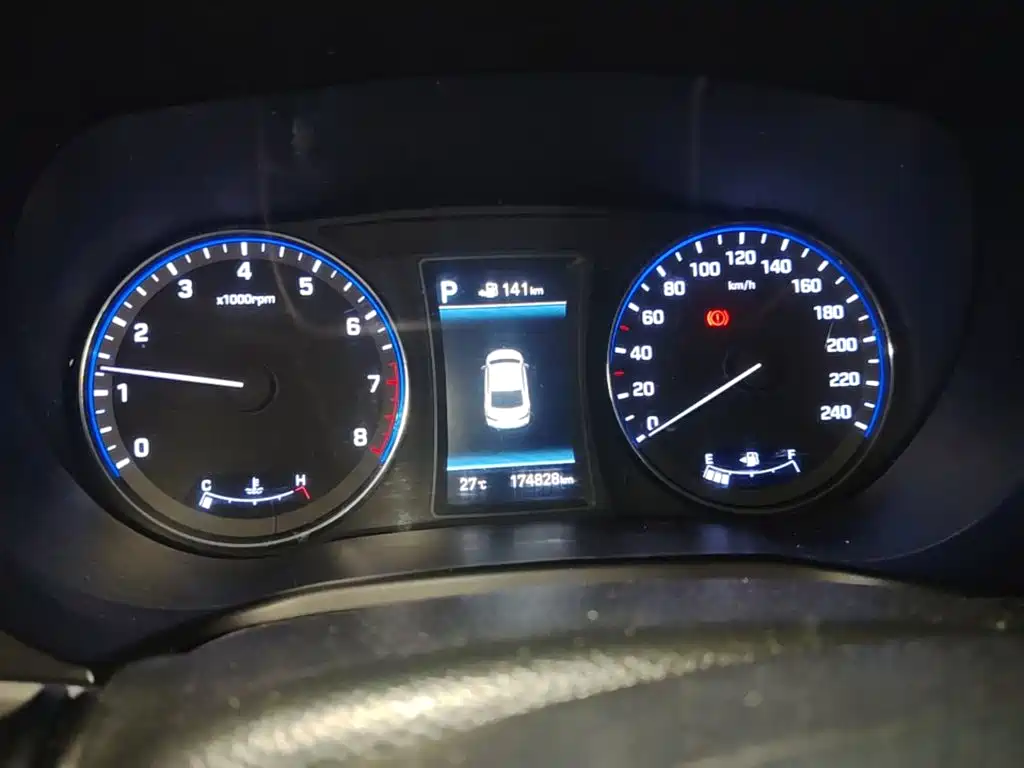 Hyundai Mistra — миниатюра 12