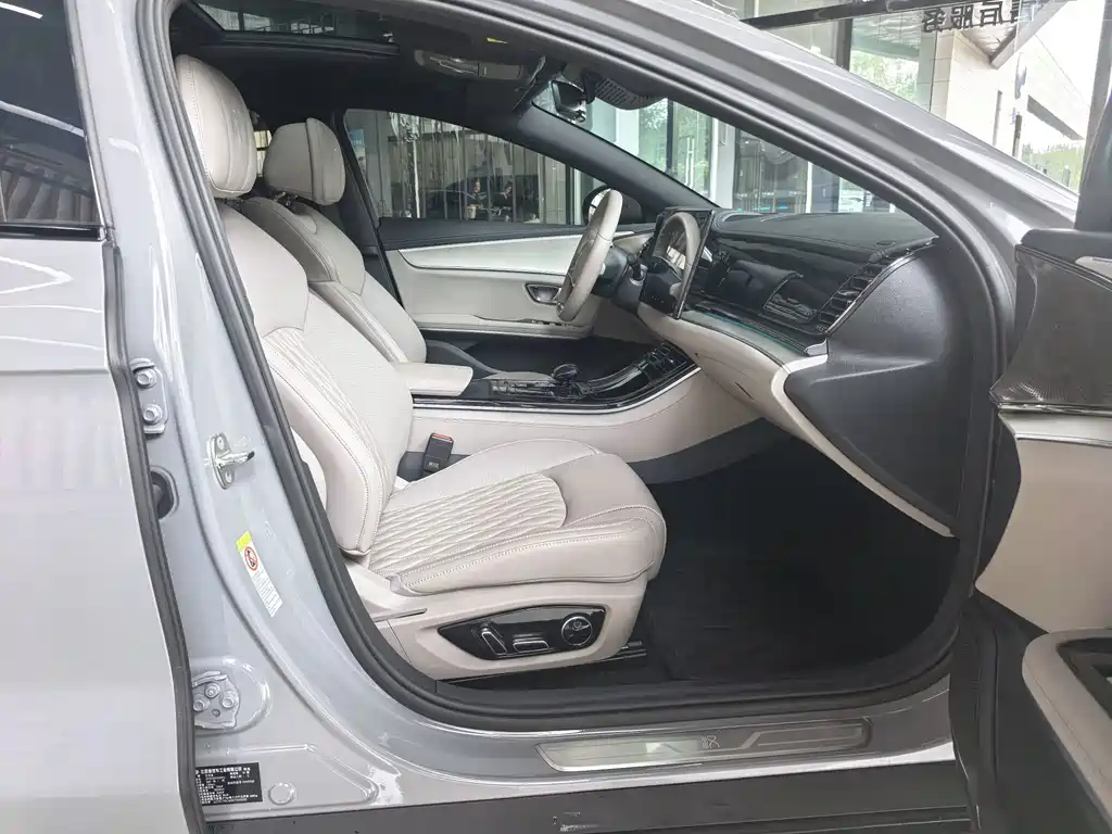BYD Han — миниатюра 19
