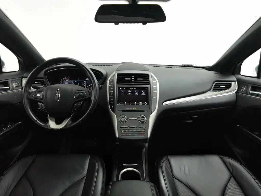 Lincoln MKC — миниатюра 5