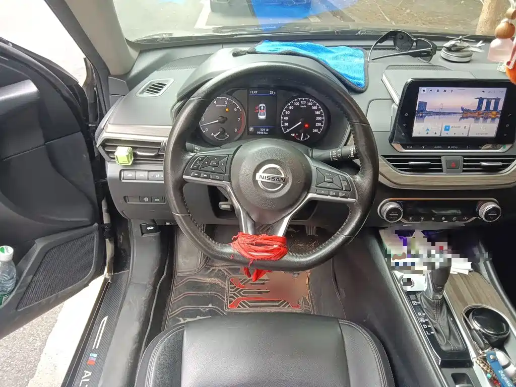 Nissan Teana — миниатюра 6