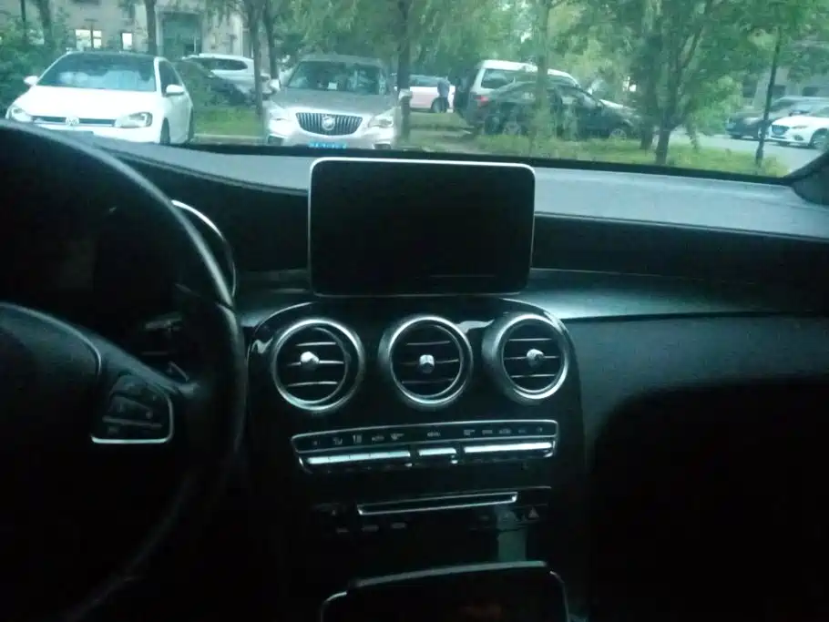 Mercedes-Benz GLC — миниатюра 13