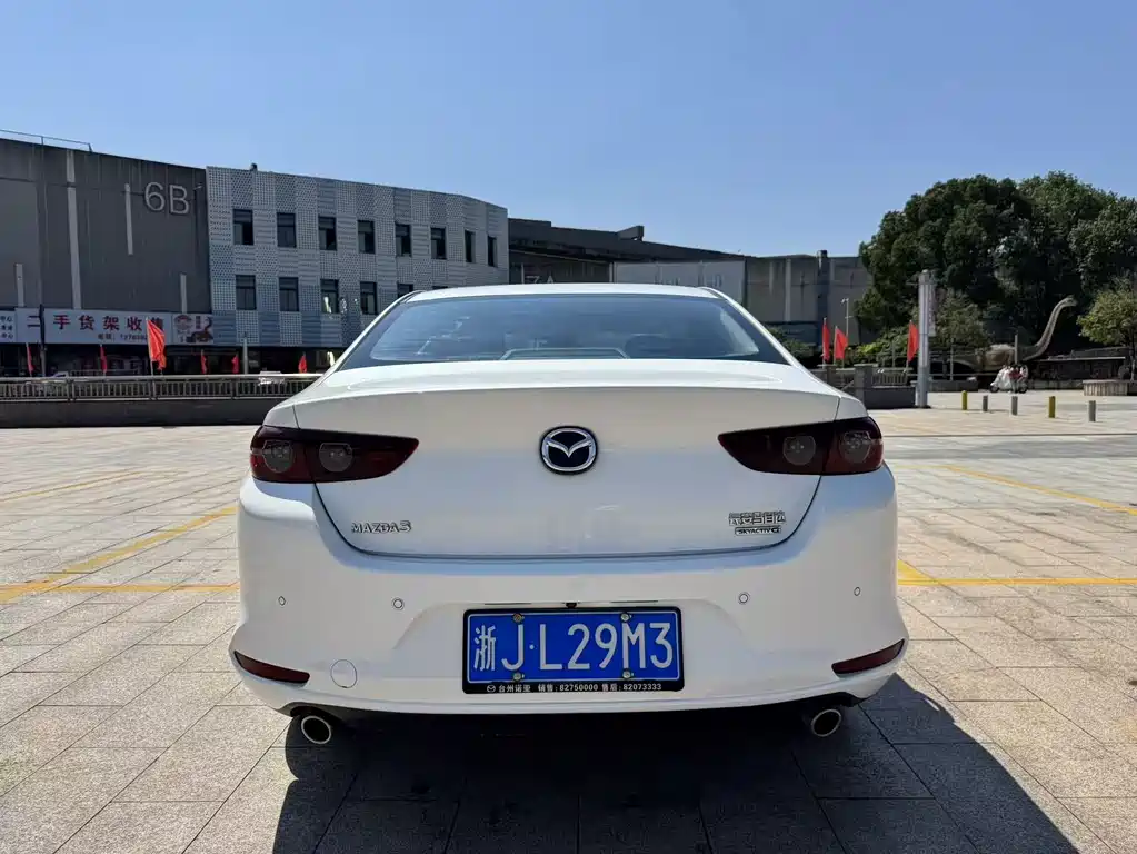 Mazda 3 Axela — миниатюра 5