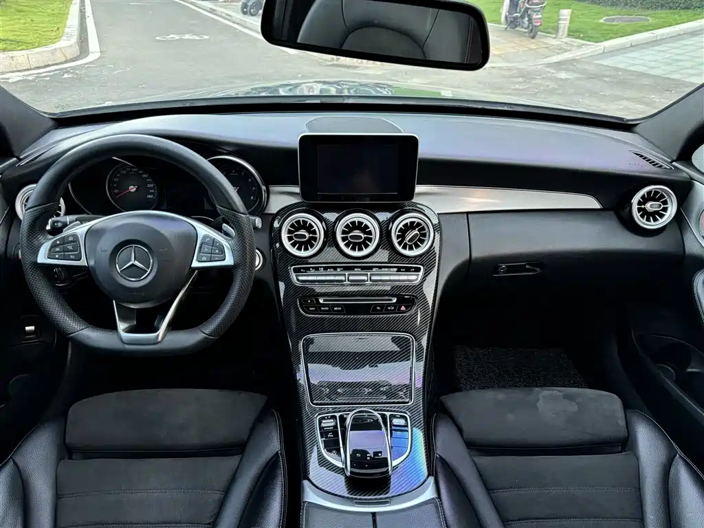 Mercedes-Benz C-Class — миниатюра 8