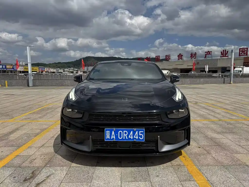Lynk & Co 03 — миниатюра 2