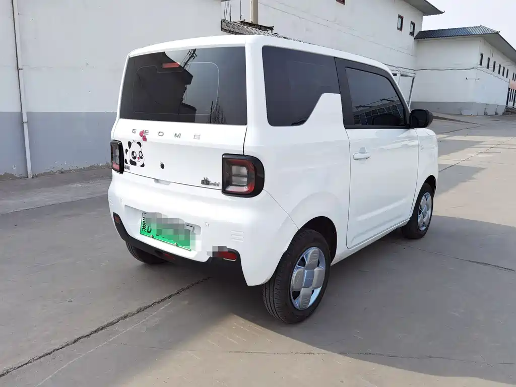GEELY GALAXY PANDA