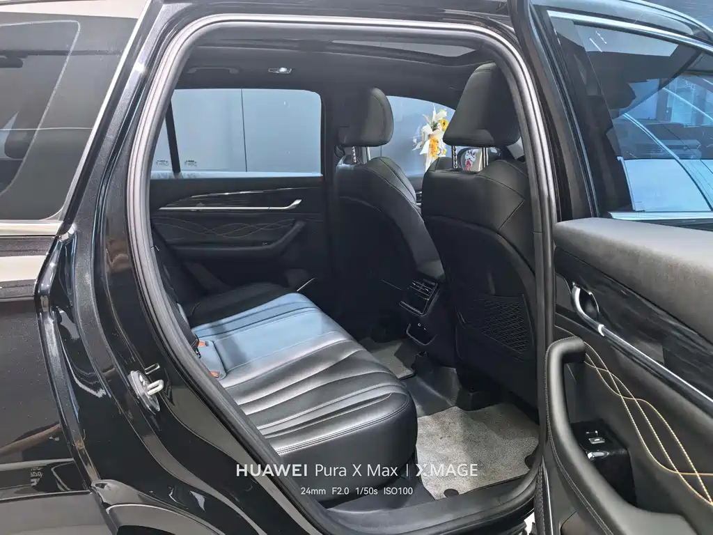 Geely Xingyue L — миниатюра 11