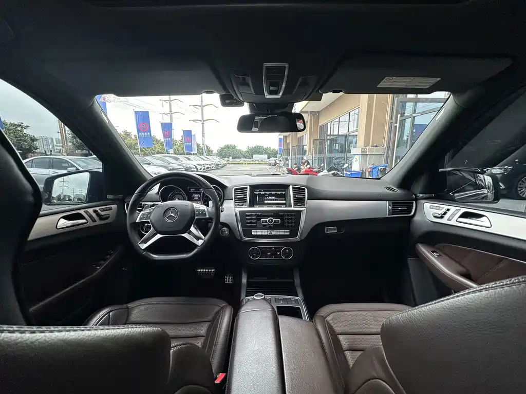 Mercedes-Benz M-Class AMG — миниатюра 16