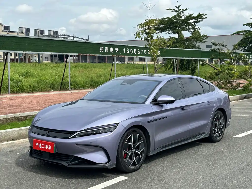 2024 BYD Han - zdjęcie 1 z 10