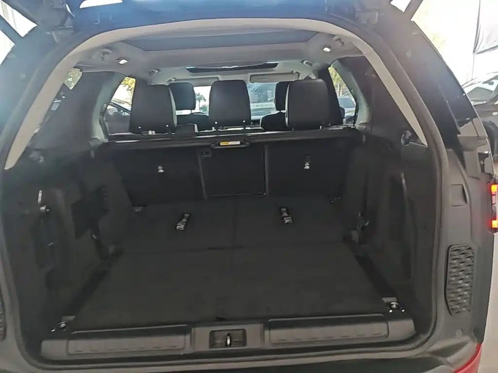 Land Rover Discovery — миниатюра 19