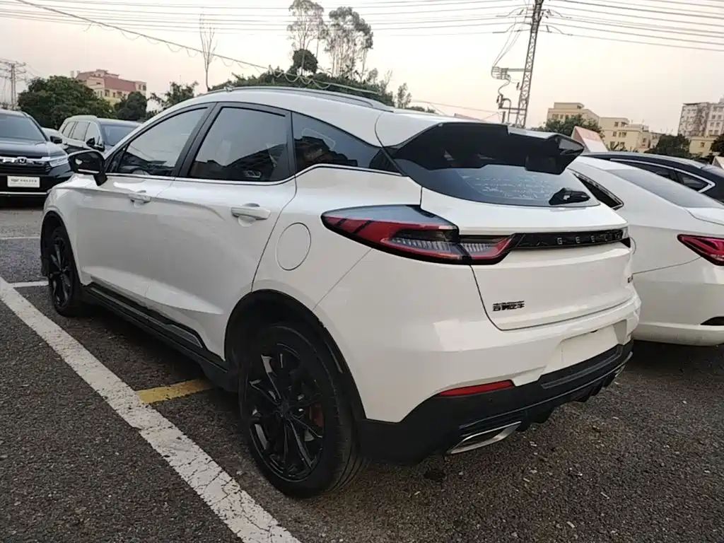 Geely Emgrand S — миниатюра 5