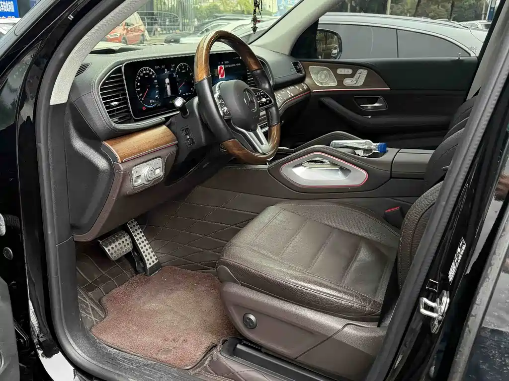 Mercedes-Benz GLS — миниатюра 3