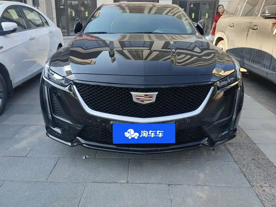 Cadillac CT5 — миниатюра 2