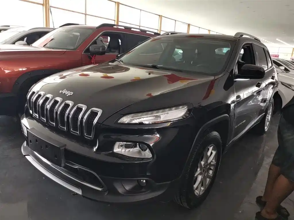 Jeep Cherokee 2016 2.4L Pro Pro Edition