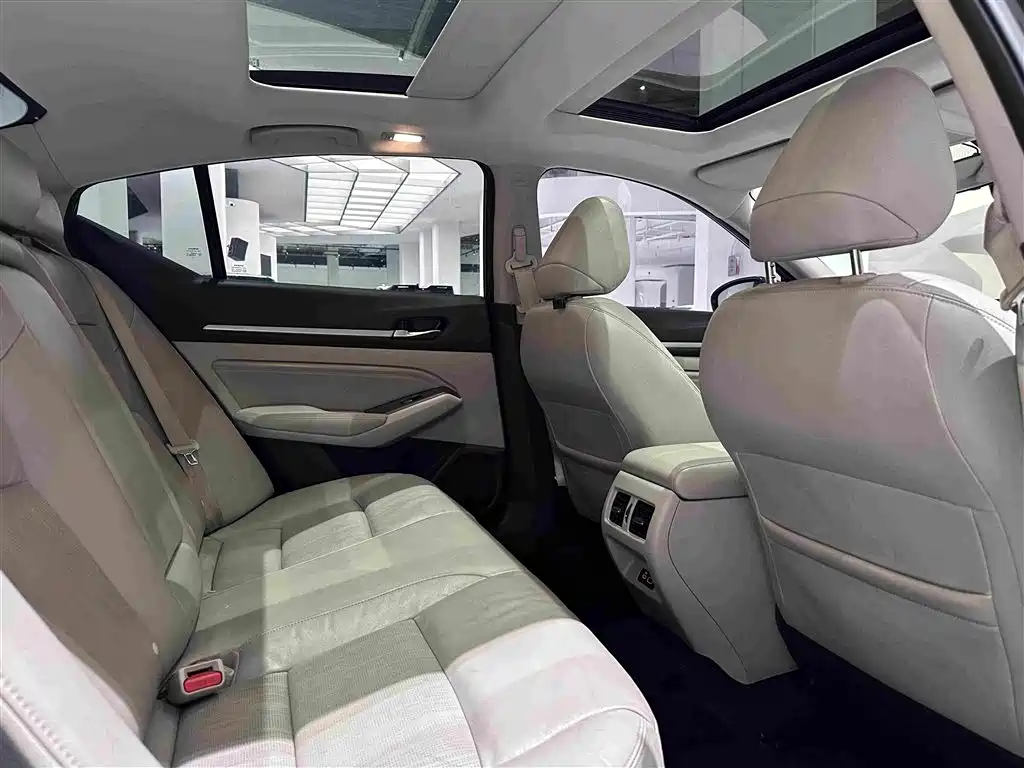 Nissan Teana — миниатюра 22