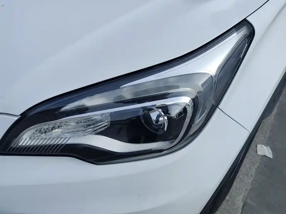 Buick Envision Plus — миниатюра 5