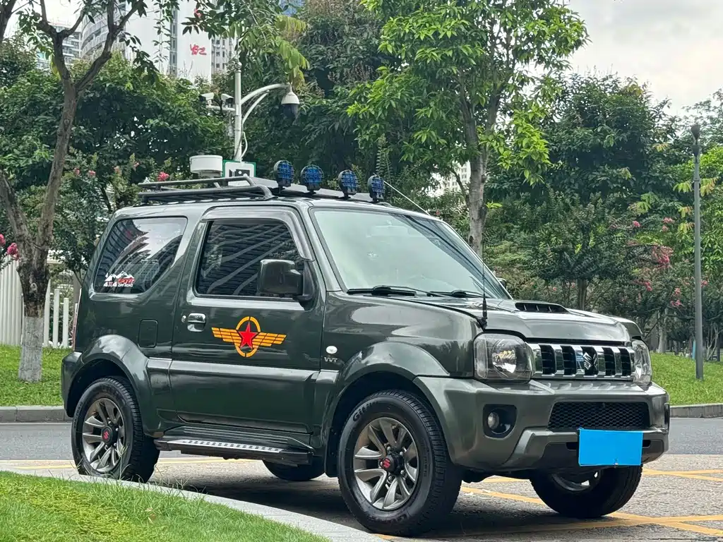 Suzuki Jimny — миниатюра 3